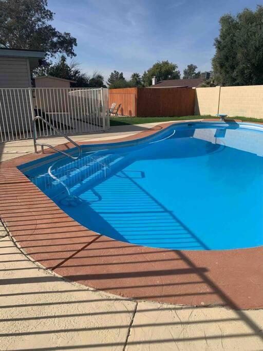 Charming Studio Overlooking The Pool. فينيكس المظهر الخارجي الصورة